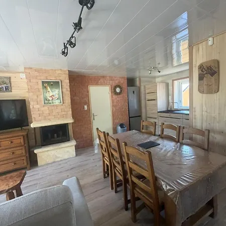 Сasa de vacaciones Entièrement Rénové Avec Grande Terrasse Orgeix